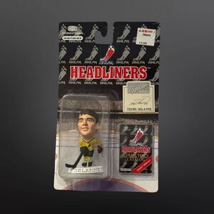 1997 Corinthian NHL Signature Series Teemu Selanne Figure Sealed On Card